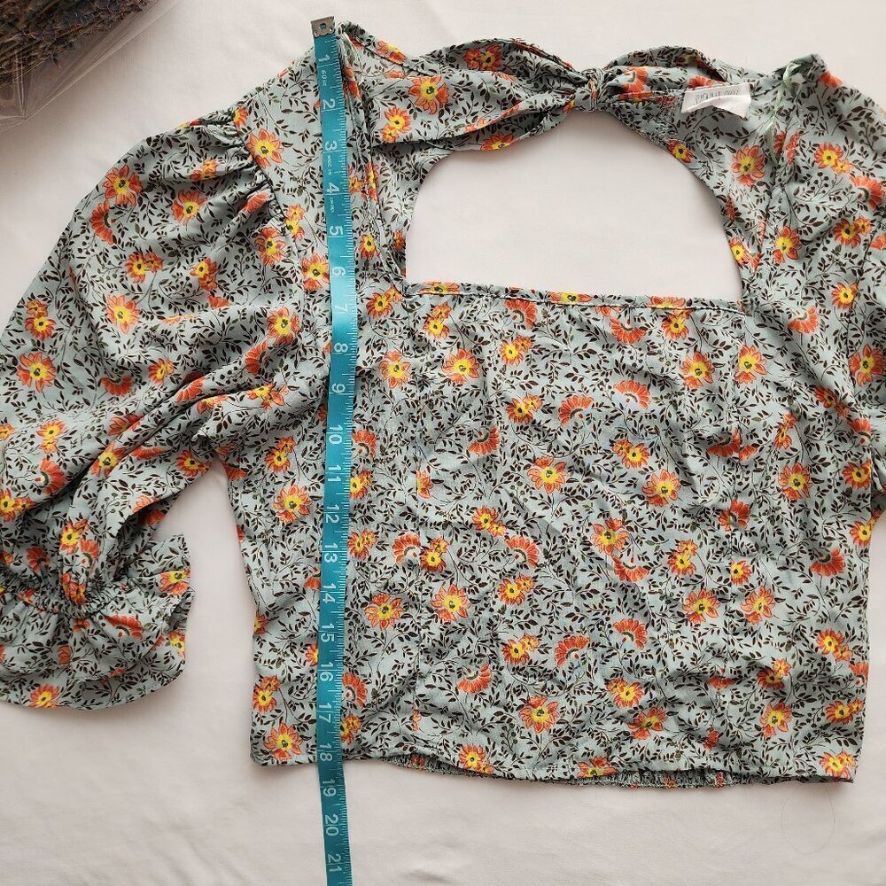 NWOT Sienna Sky Top Womens Lg Boho Floral Smocked Cottagecore Milkmaid Bloom Rtr - Picture 5 of 7